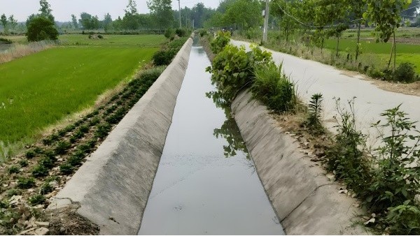 雷達流量計在灌溉支渠中的應用研究